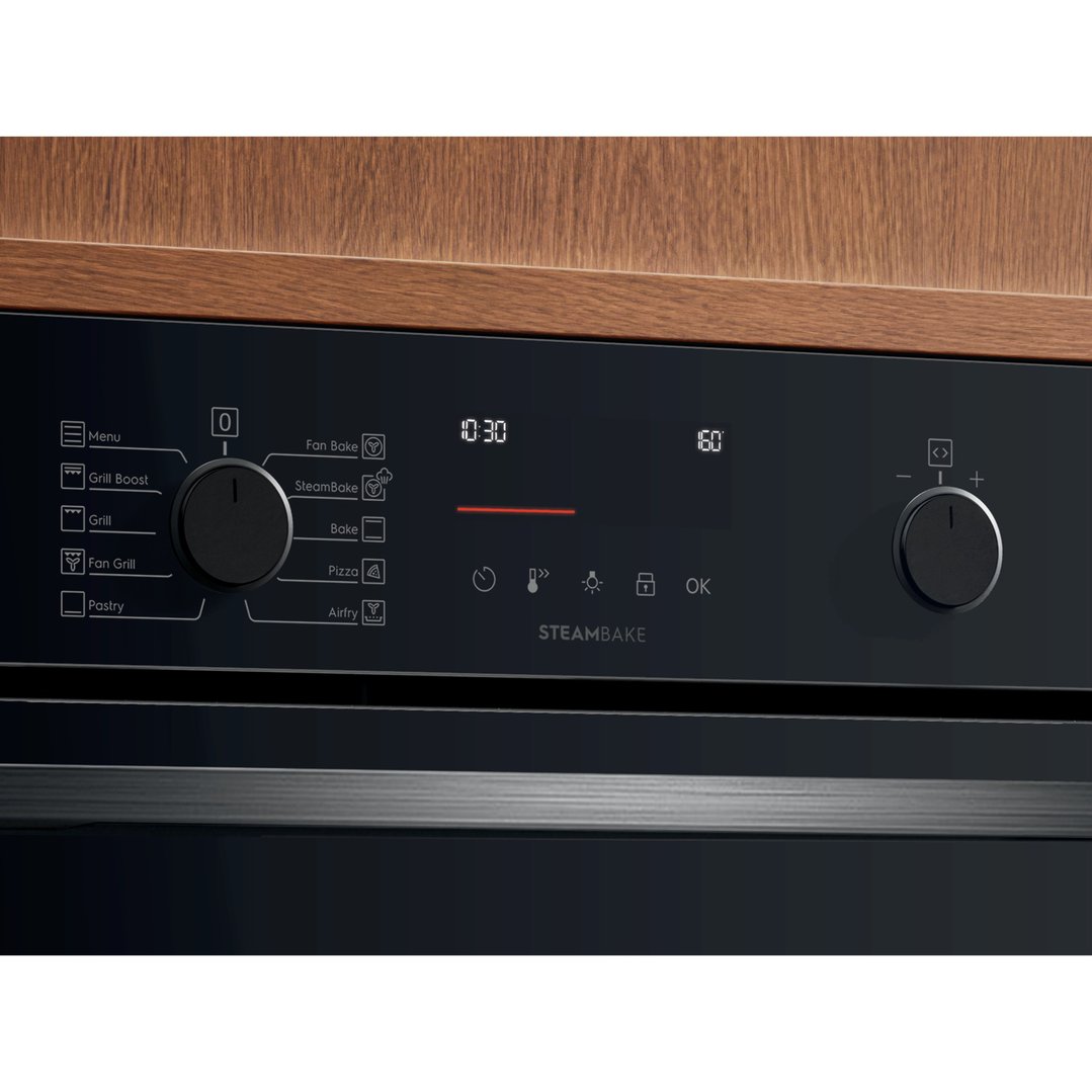 Electrolux 60cm Pyrolytic Oven with SteamBake, Black - 600 Series EVEP6515DF