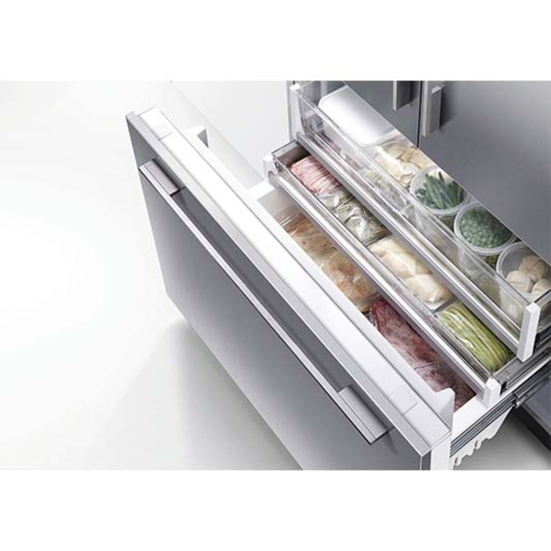 Fisher & Paykel 90cm Series 7 Integrated French Door Refrigerator Freezer, Ice & Water RS90AU1