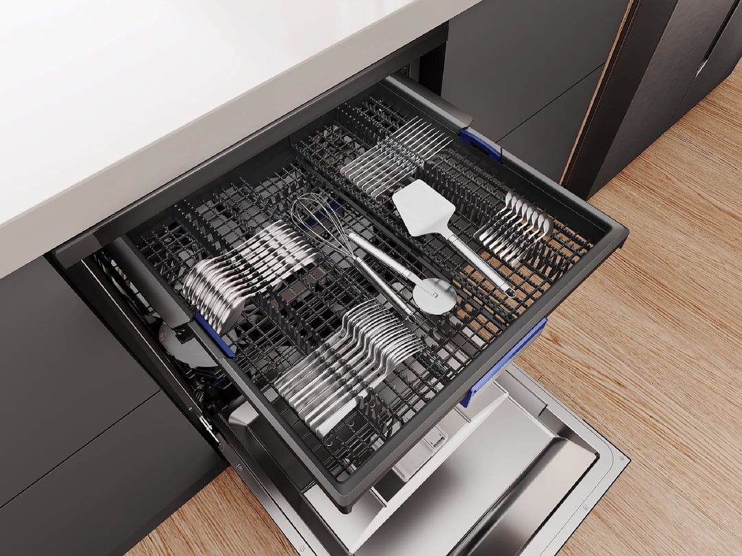 Westinghouse 60cm Dark Stainless Steel Freestanding Dishwasher WSF6606KXC
