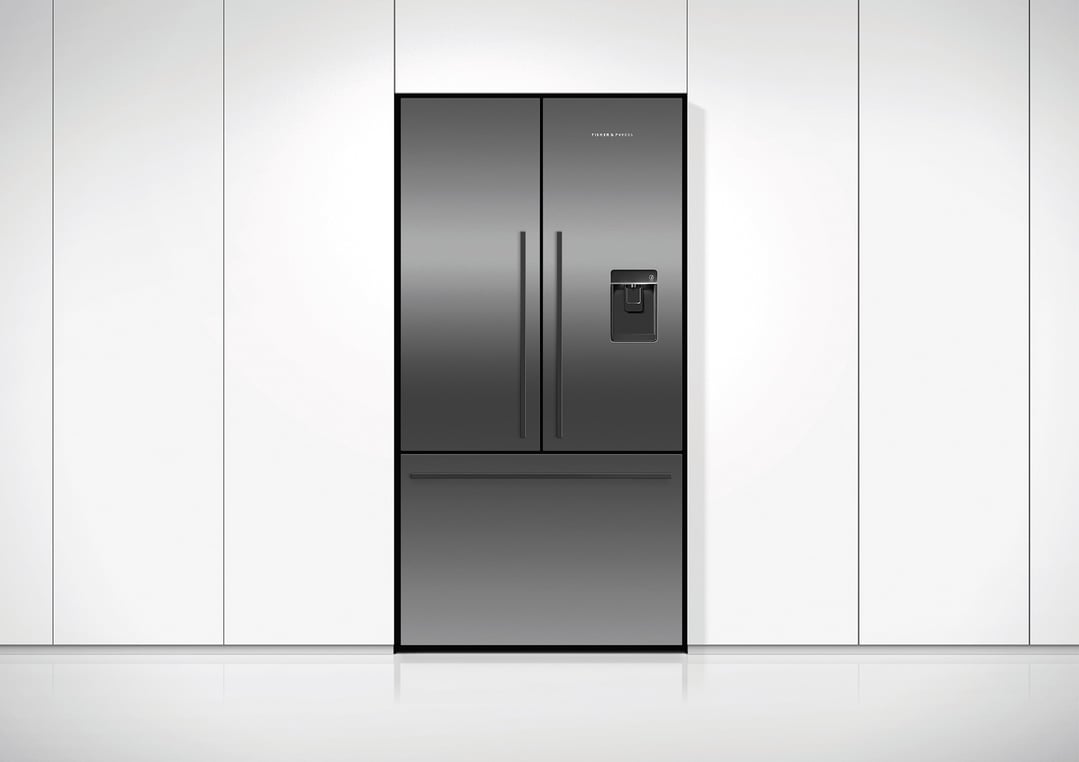Fisher & Paykel 569L Series 7 French Door Refrigerator Freezer, Ice & Water RF610ADUB5