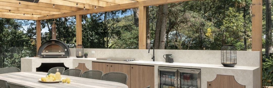Outdoor BBQ and fridge