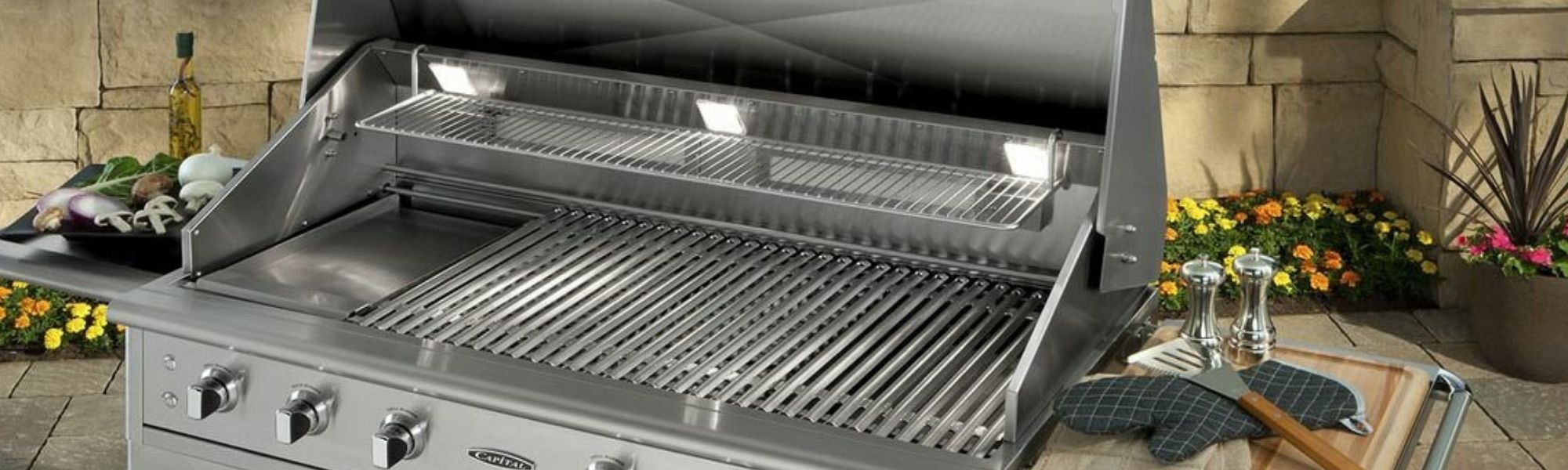 Outdoor BBQ grill