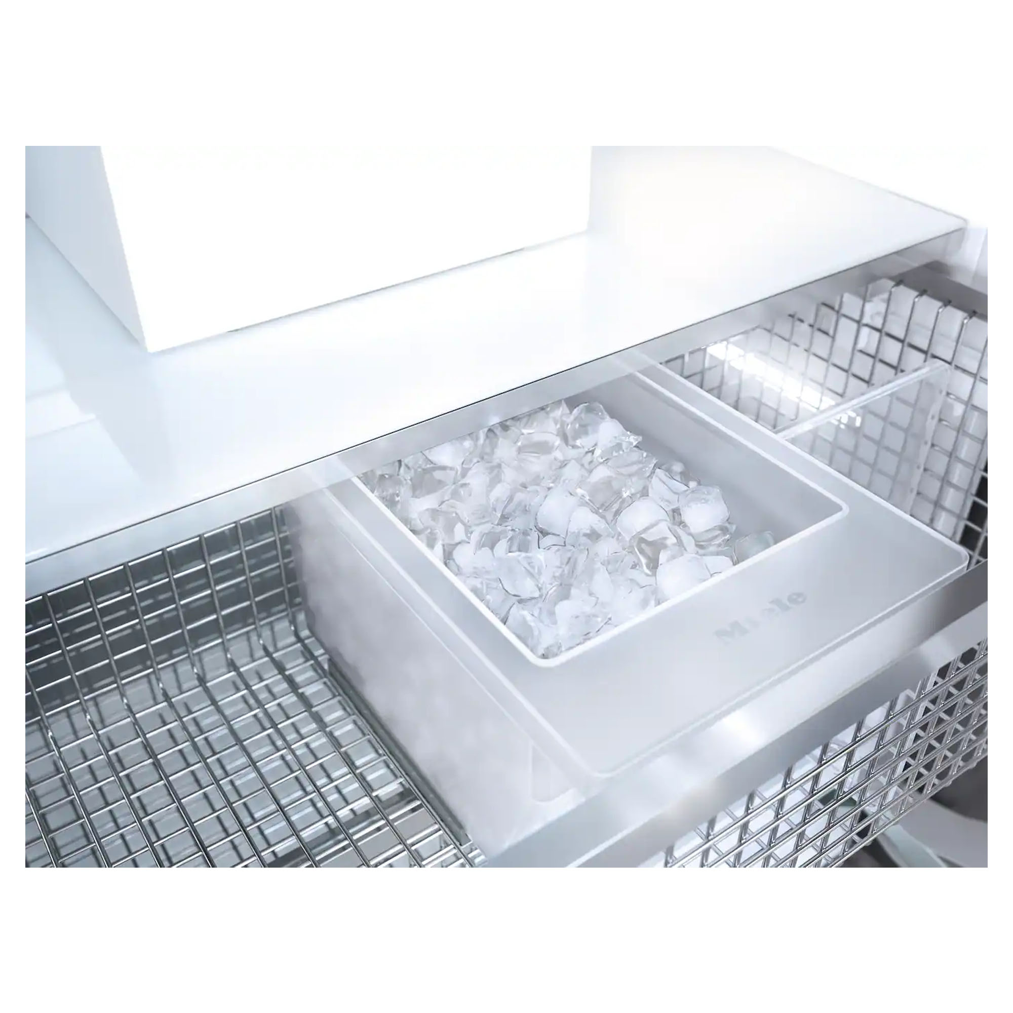 Miele MasterCool Freezer F2671VI Signature Appliances